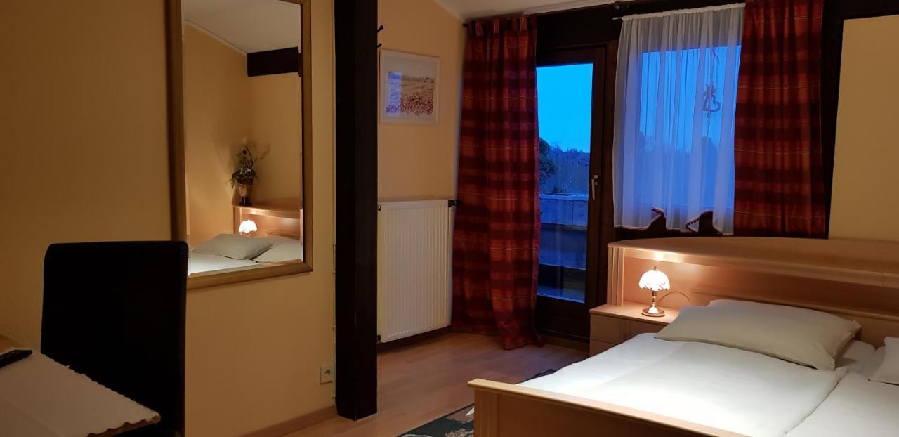 Hotel Garni Julia لينيش المظهر الخارجي الصورة